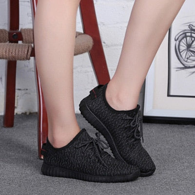 Breathable Mesh Running Shoes for Women